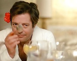 äiti on nuori kukko ja cum!