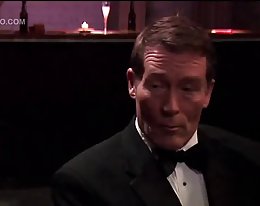 nuori kukko sisällä karvainen vanha pillua