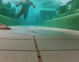 Aika Japanin mallia syö kukko pov tyyli